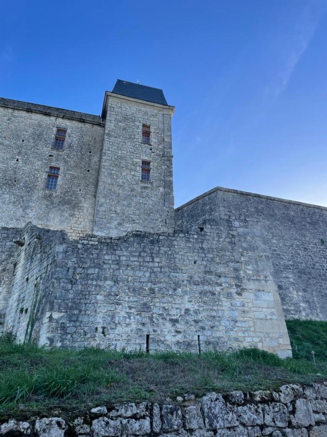 Villebois-Lavalette Auberge Du Boisne المظهر الخارجي الصورة