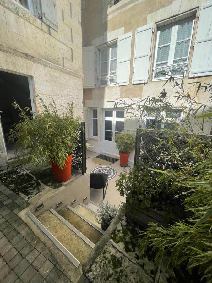 Villebois-Lavalette Auberge Du Boisne المظهر الخارجي الصورة